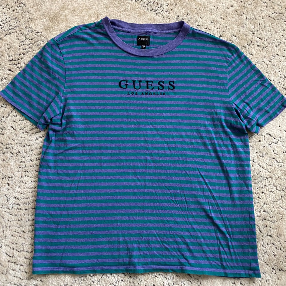 Guess t shirt